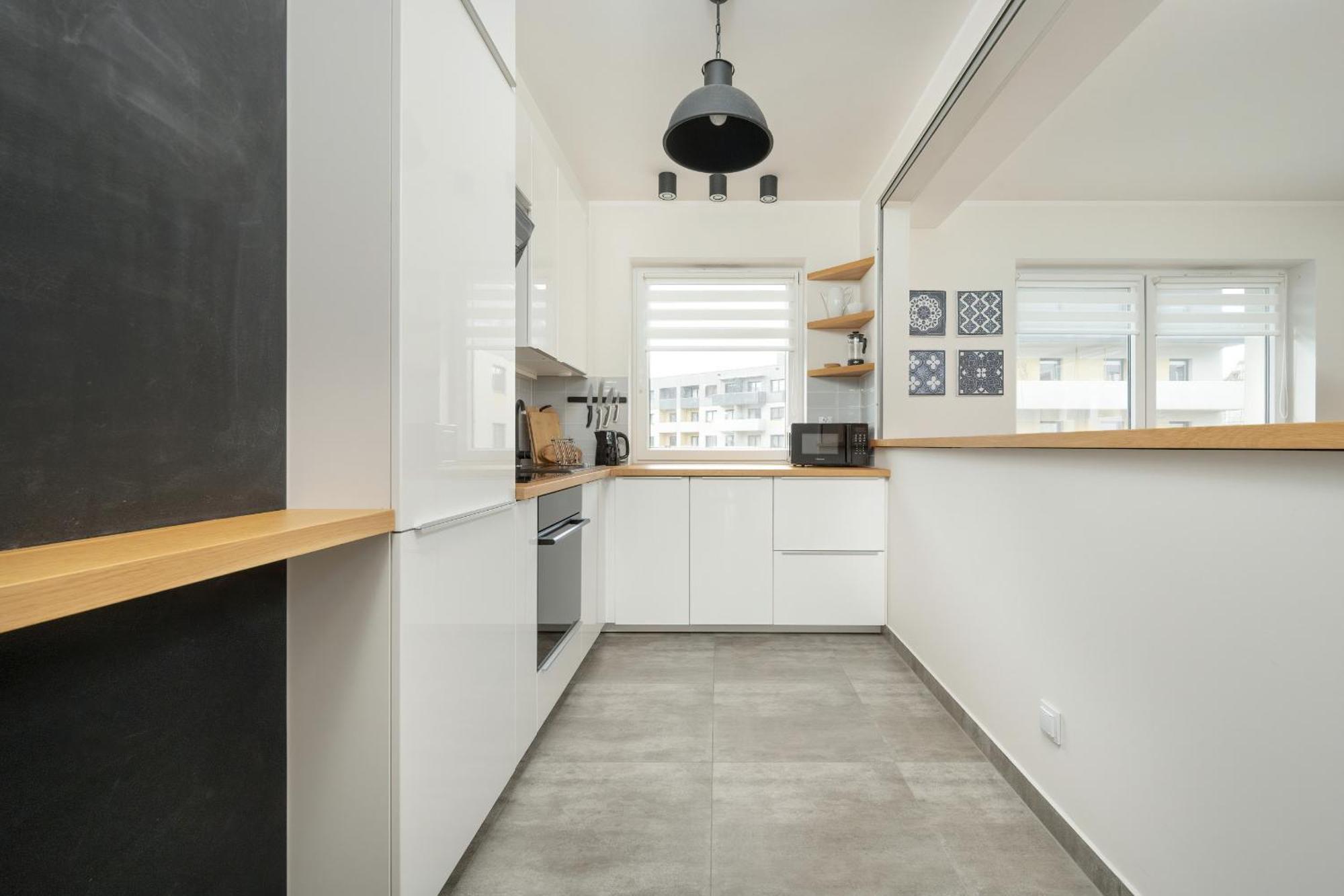 One Bedroom Apartment Nadodrze With Free Garage Wroclaw By Noclegi Renters 외부 사진